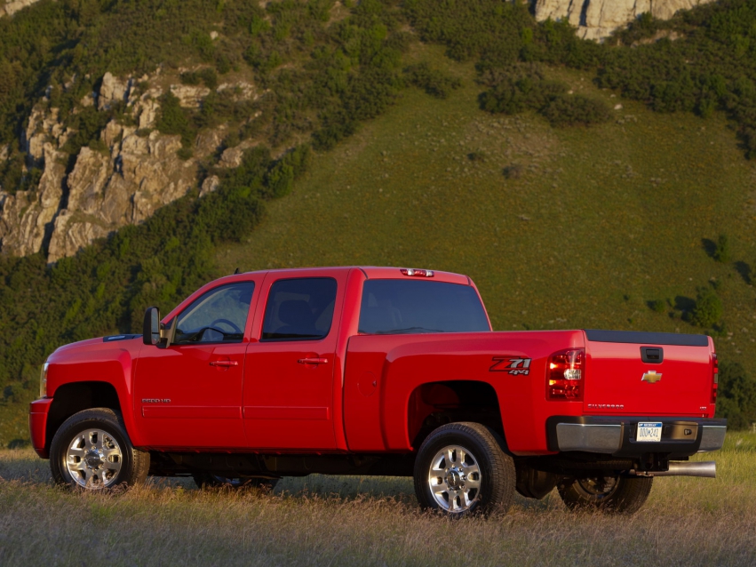 Авто обои Chevrolet Silverado Crew Cab Pickup 2010