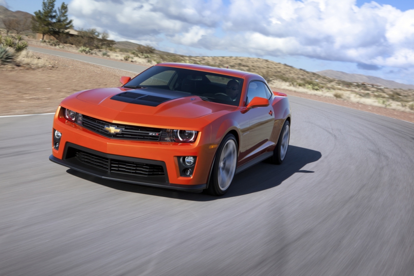 Авто обои Chevrolet Camaro ZL1 2012