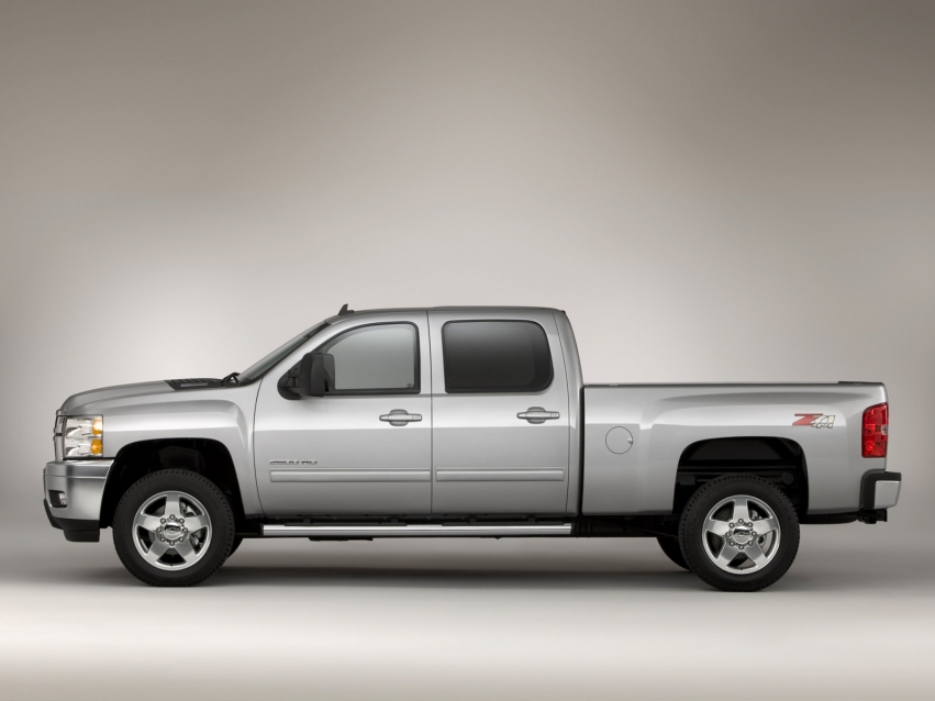 Авто обои Chevrolet Silverado Crew Cab Pickup 2010