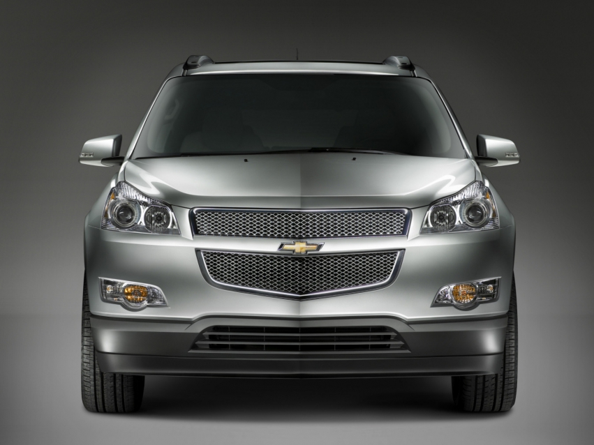 Авто обои Chevrolet Traverse 2009