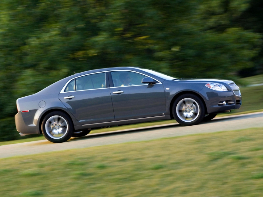 Авто обои Chevrolet Malibu Sedan 2009-2011