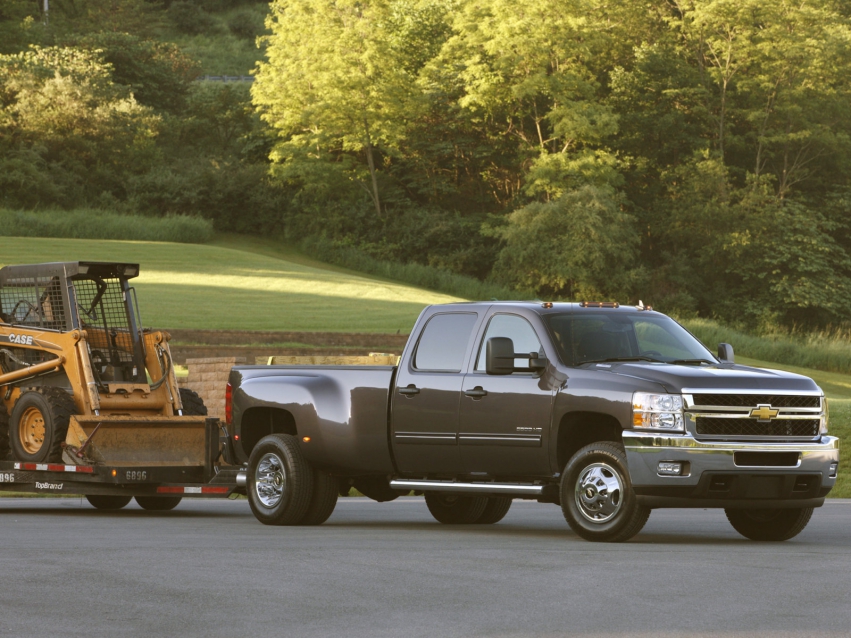 Авто обои Chevrolet Silverado Crew Cab Pickup 2010