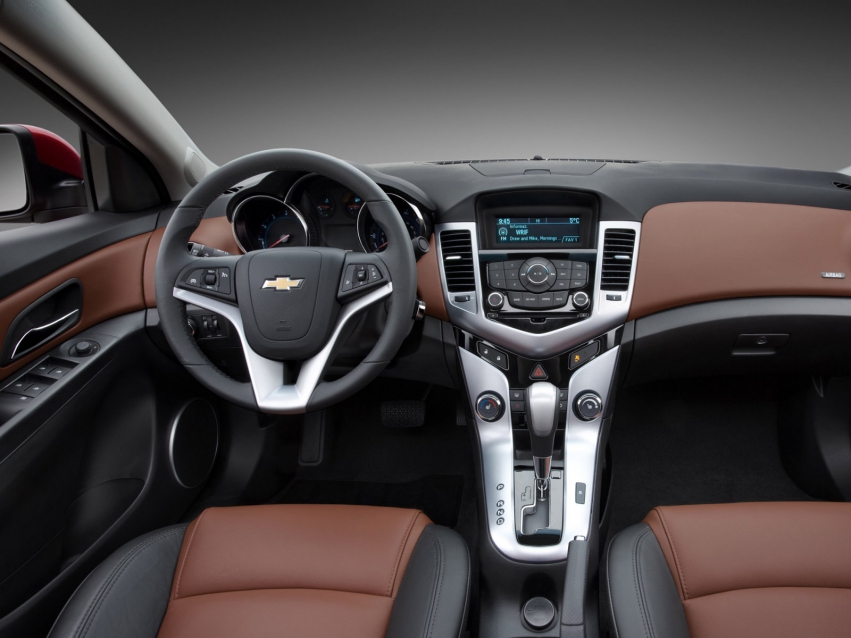 Авто обои Chevrolet Cruze Sedan 2010