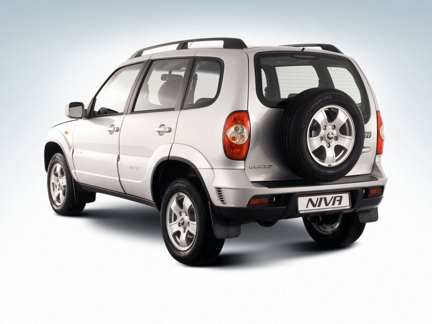 Авто обои Chevrolet Niva 2009-2011