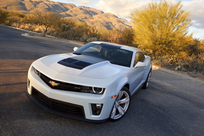 Авто обои Chevrolet Camaro ZL1 2012