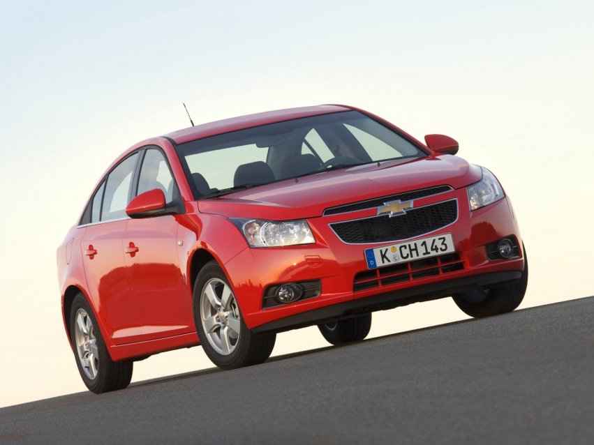 Авто обои Chevrolet Cruze Sedan 2010