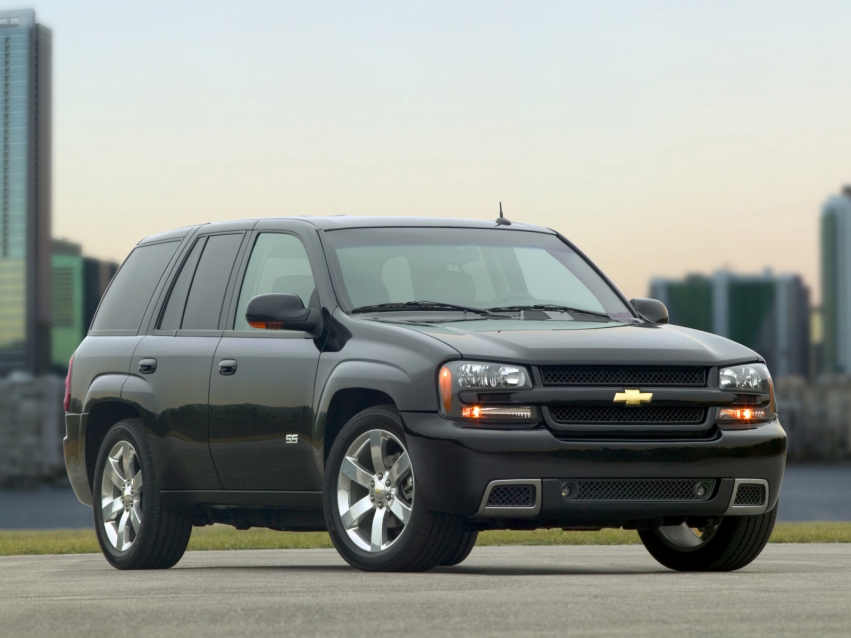 Авто обои Chevrolet TrailBlazer 2009