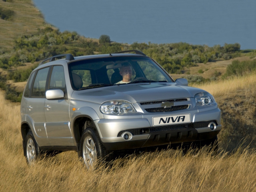 Авто обои Chevrolet Niva 2009-2011