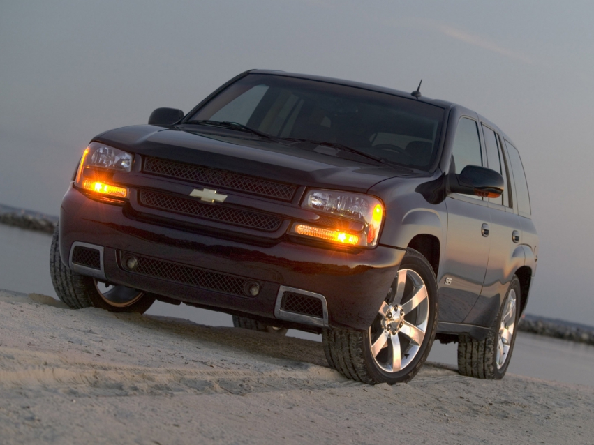 Авто обои Chevrolet TrailBlazer 2009