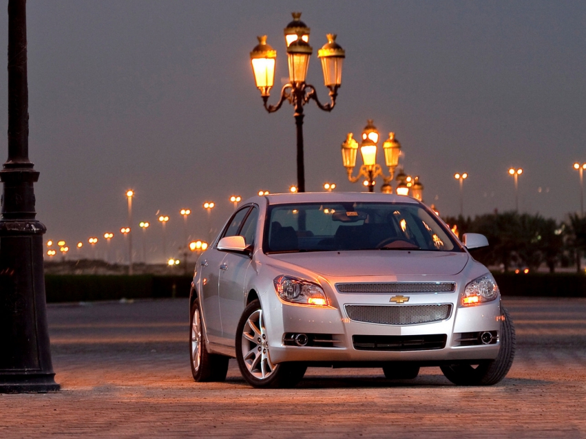 Авто обои Chevrolet Malibu Sedan 2009-2011