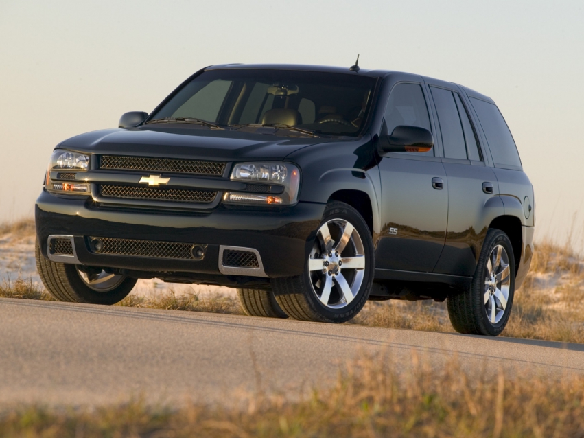 Авто обои Chevrolet TrailBlazer 2009