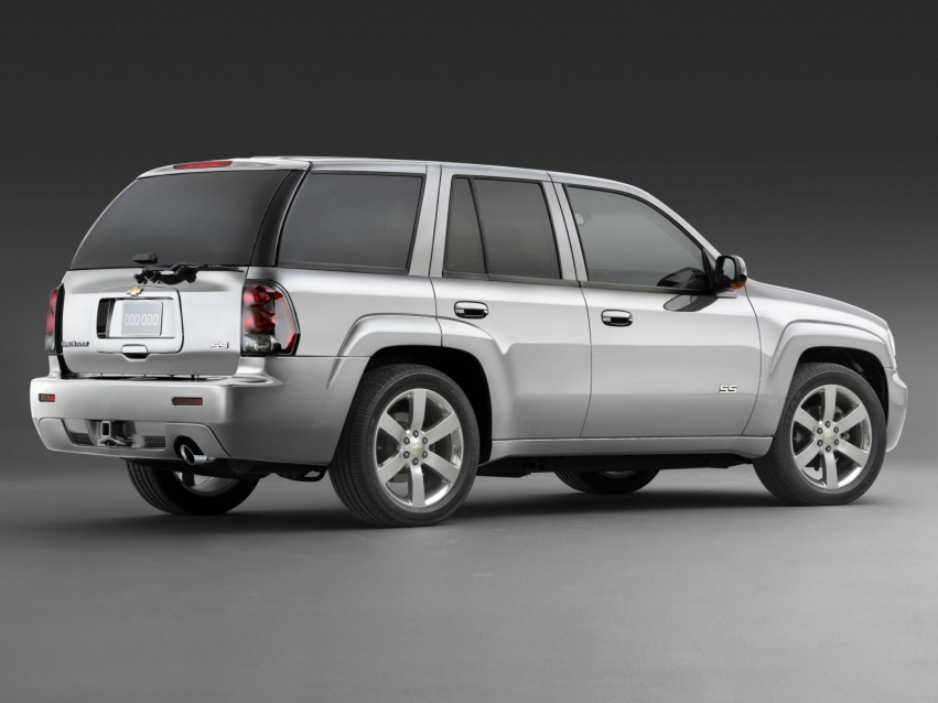 Авто обои Chevrolet TrailBlazer 2009