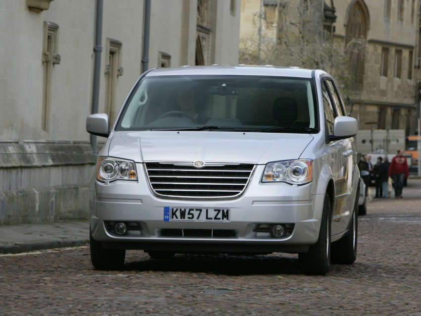 Авто обои Chrysler Grand Voyager Minivan 2009-2011