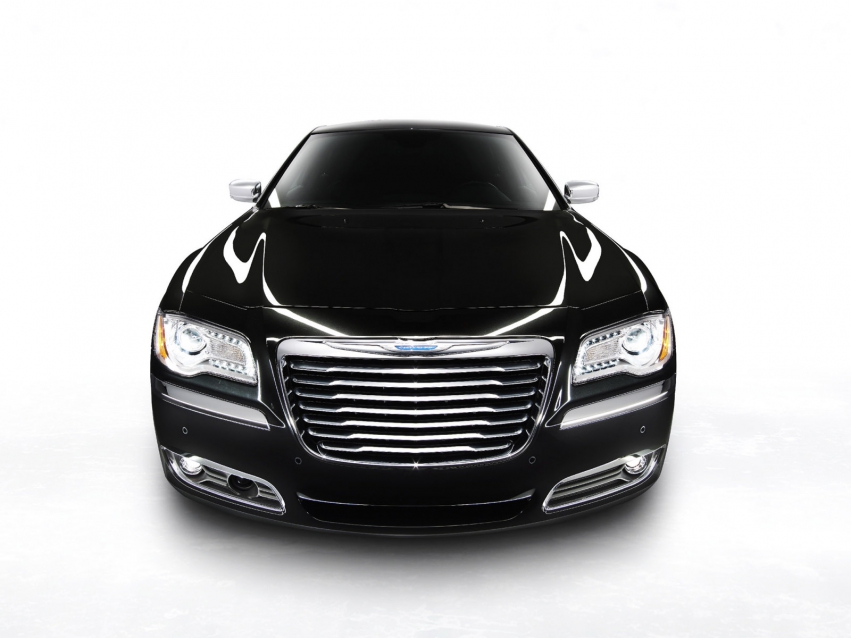 Авто обои Chrysler 300 Sedan 2011