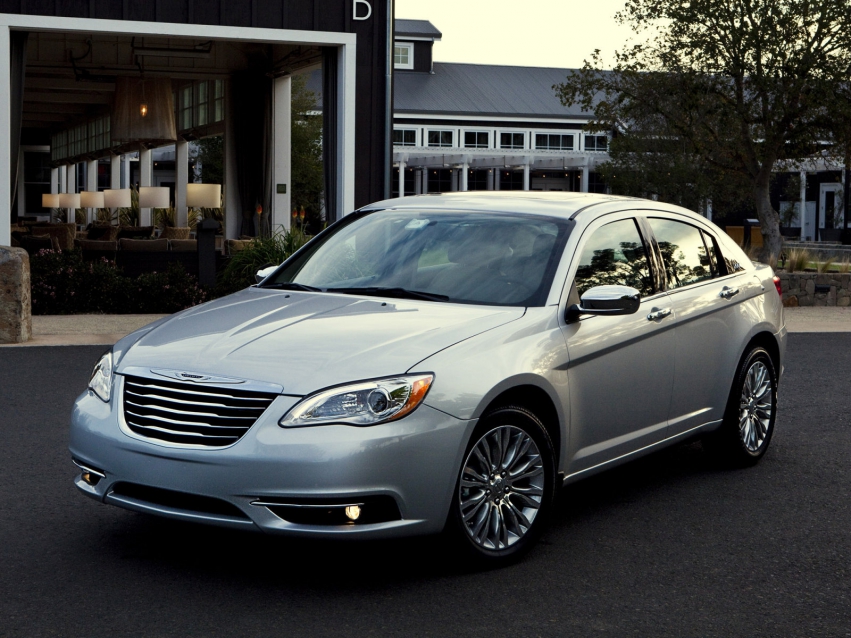 Авто обои Chrysler 200 Sedan 2010