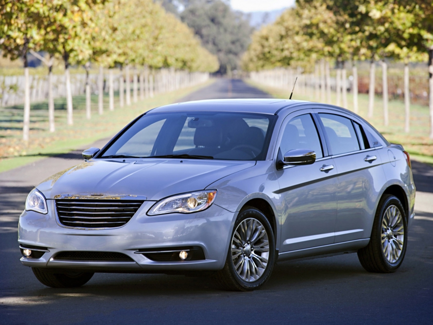 Авто обои Chrysler 200 Sedan 2010