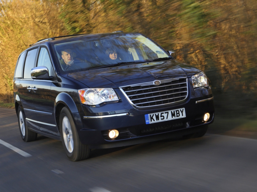 Авто обои Chrysler Grand Voyager Minivan 2009-2011