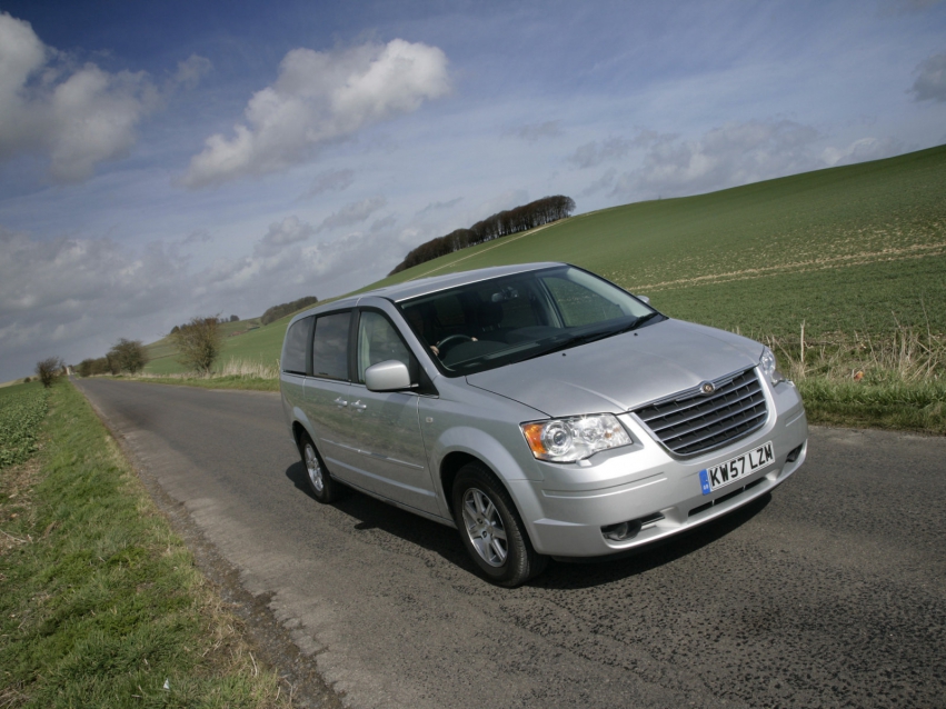 Авто обои Chrysler Grand Voyager Minivan 2009-2011