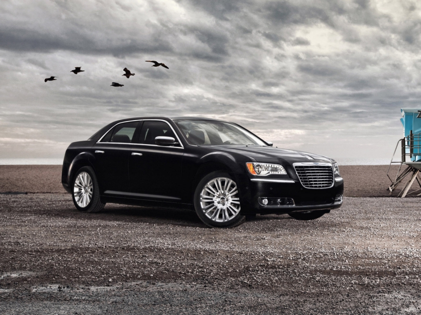 Авто обои Chrysler 300 Sedan 2011