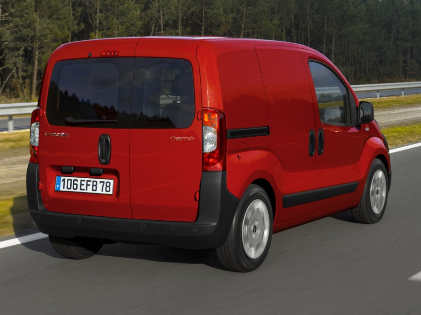 Авто обои Citroen Nemo 2007-2011