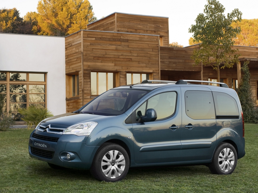 Авто обои Citroen Berlingo Minivan 2008-2011