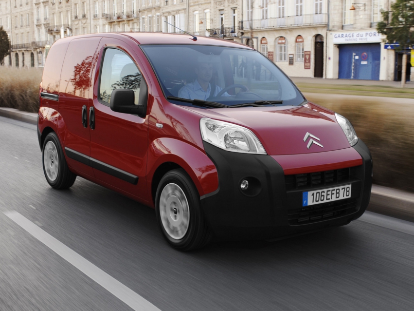 Авто обои Citroen Nemo 2007-2011