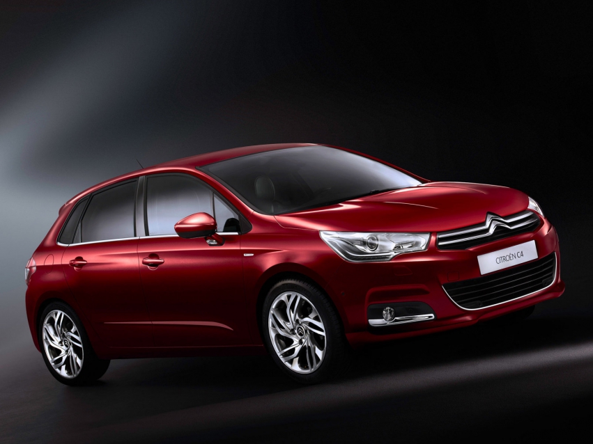 Авто обои Citroen C4 Hatchback 2010