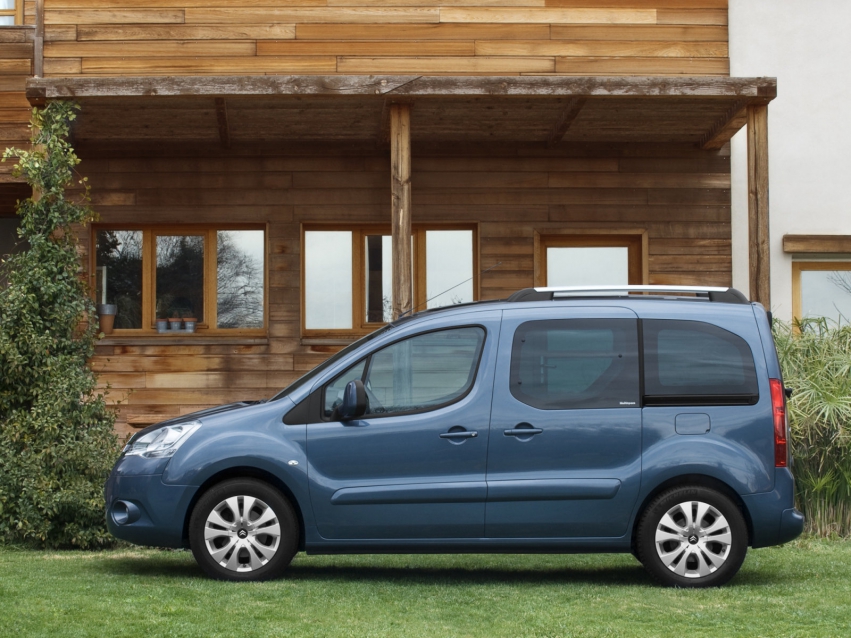 Авто обои Citroen Berlingo Minivan 2008-2011