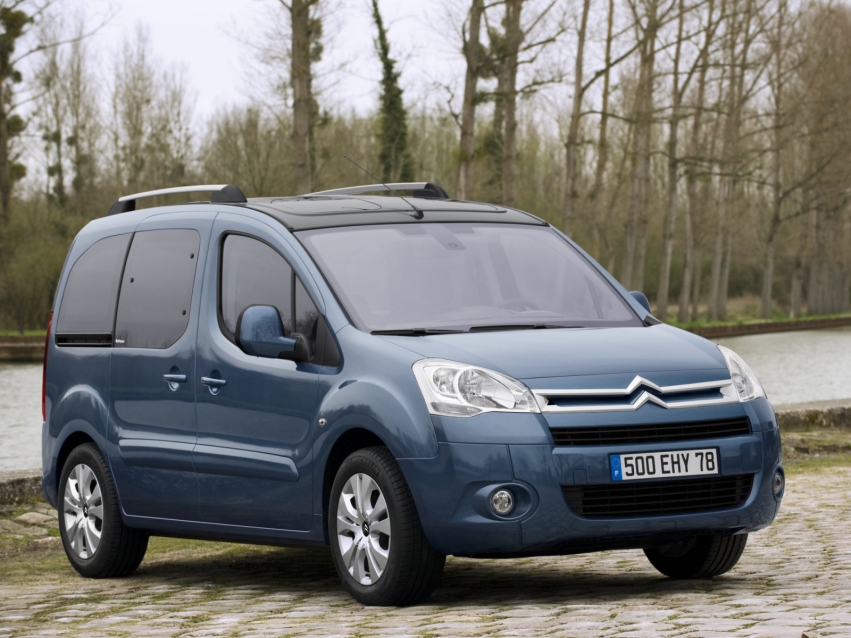 Авто обои Citroen Berlingo Minivan 2008-2011