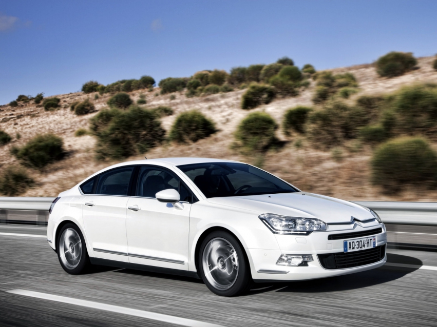 Авто обои Citroen C5 Sedan 2011