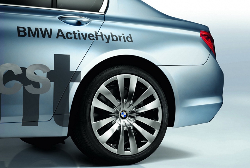 Авто обои BMW BMW 7 Series ActiveHybrid