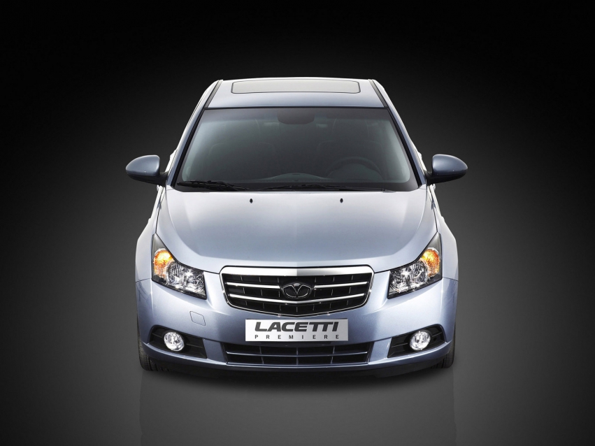 Авто обои Daewoo Lacetti Hatchback 2010