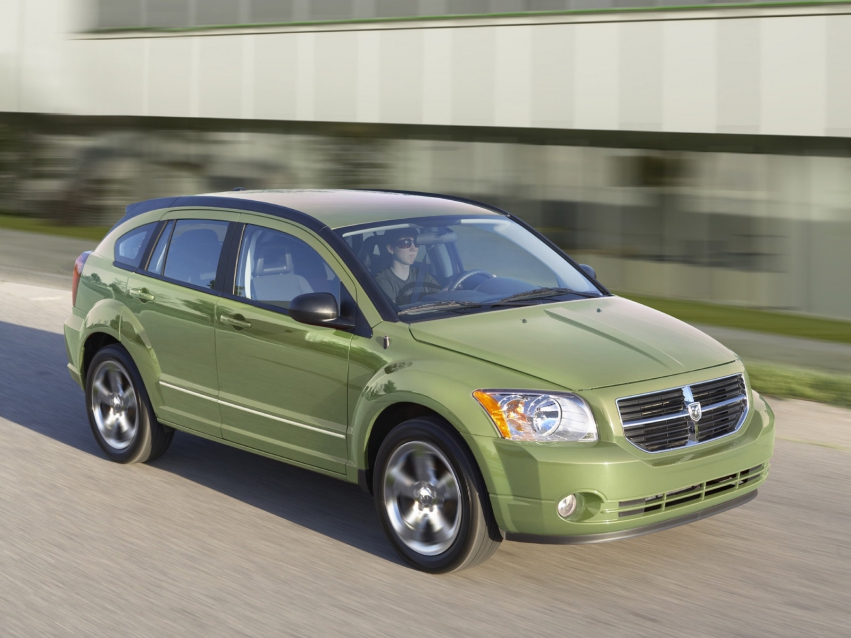 Авто обои Dodge Caliber Hatchback 2010