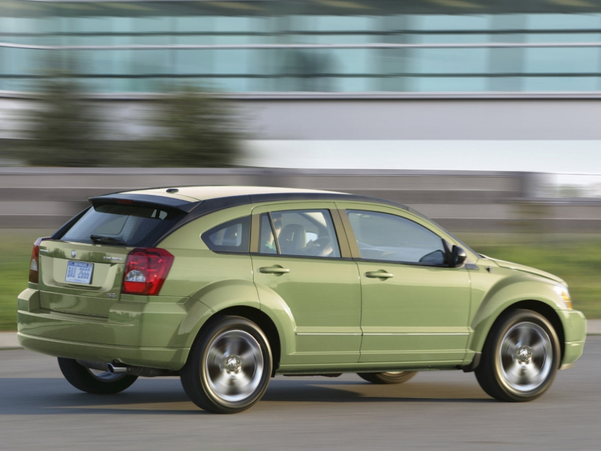 Авто обои Dodge Caliber Hatchback 2010