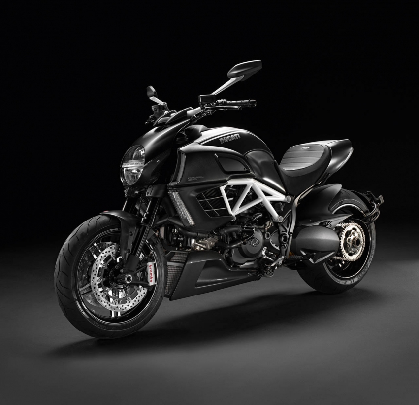 Мото обои Ducati Diavel AMG Special Edition