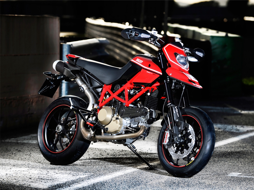 Мото обои Ducati Hypermotard 1100 Evo SP