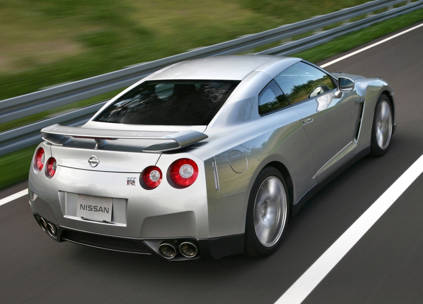 Авто обои Nissan Nissan GT-R 2008