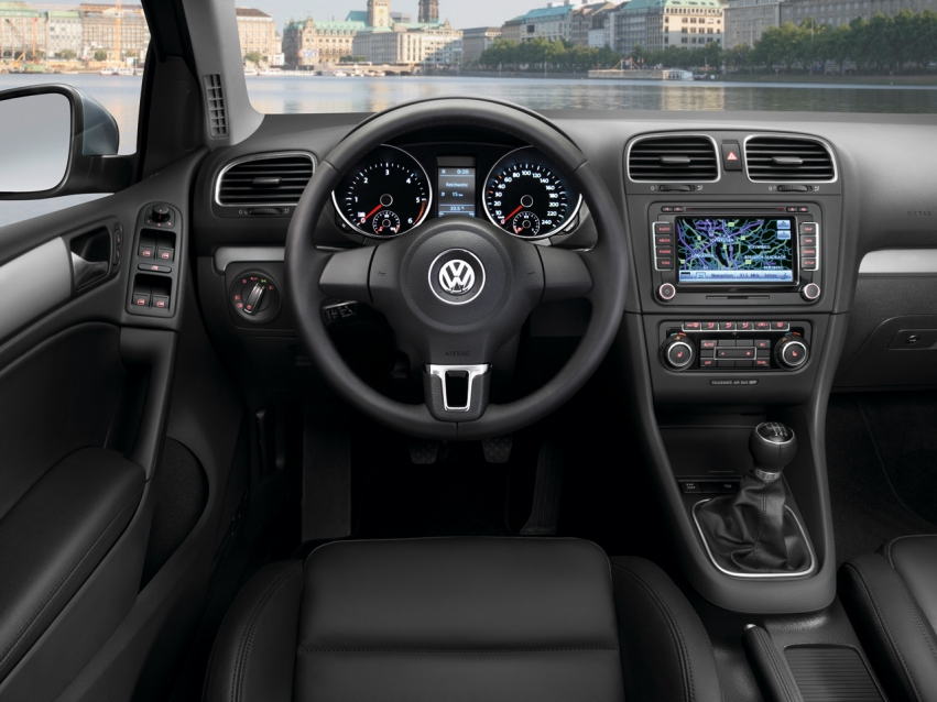 Авто обои Volkswagen Volkswagen Golf VI