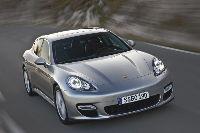 Авто обои Porsche Porsche Panamera 2010