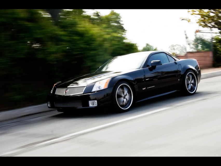 Авто обои Cadillac D3 Cadillac XLR-V 2008