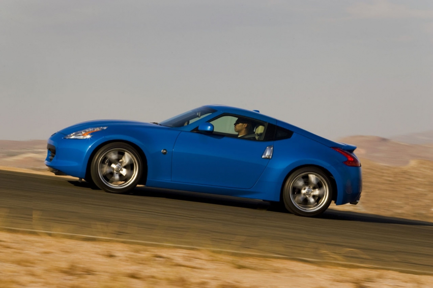 Авто обои Nissan Nissan 370Z 2010