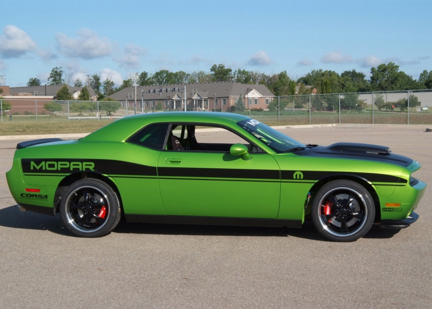 Авто обои Dodge Dodge Challenger Targa Concept