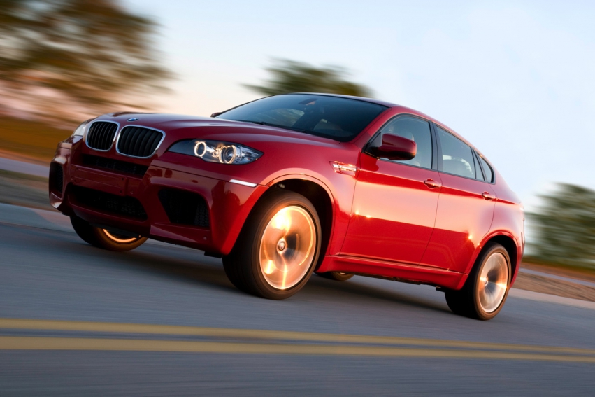 Авто обои BMW X6 M 