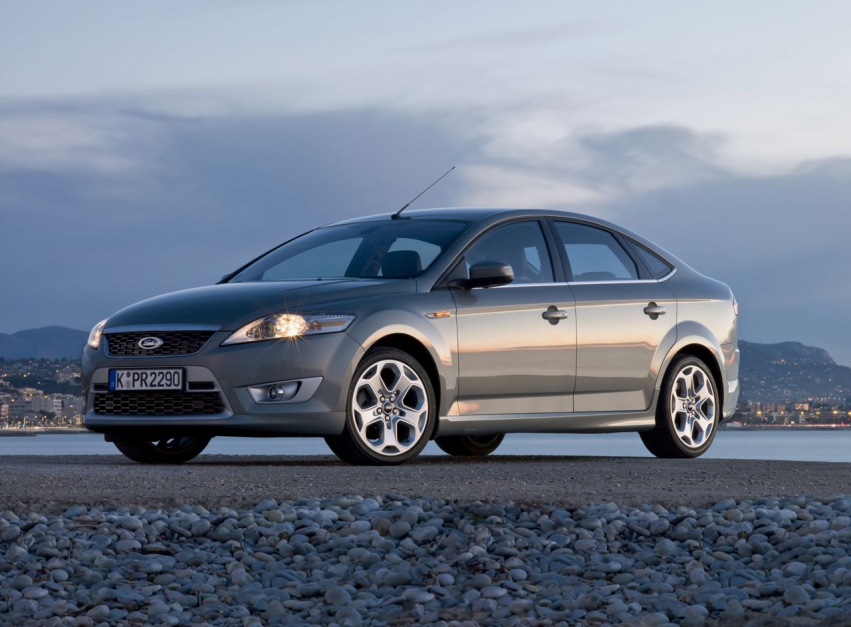 Авто обои Ford 2009 Ford Mondeo Titanium S