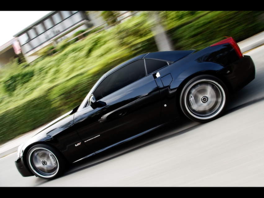 Авто обои Cadillac D3 Cadillac XLR-V 2008