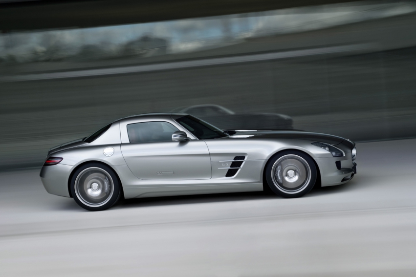 Авто обои Mercedes-Benz SLS AMG 2010