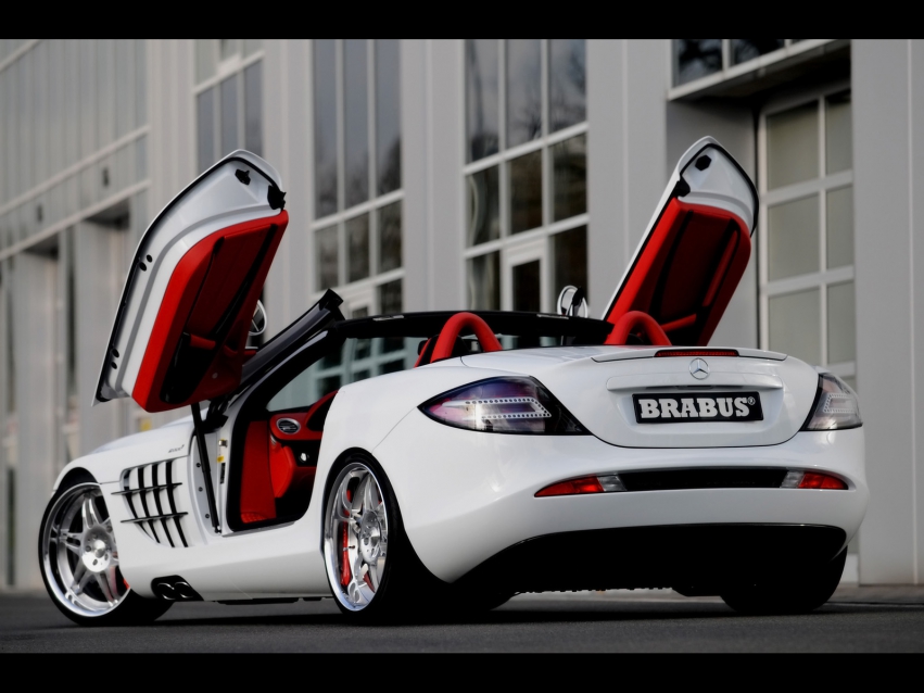 Авто обои Mercedes-Benz 2008 Brabus SLR McLaren Tender Package