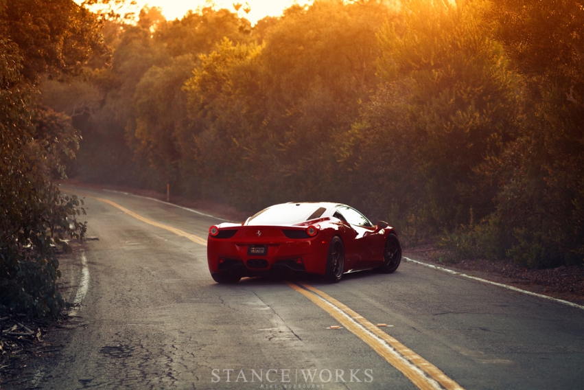 Авто обои Ferrari 458 Italia with HRE 505 Vintage Series Wheels