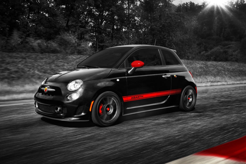 Авто обои Fiat 500 Abarth 2012