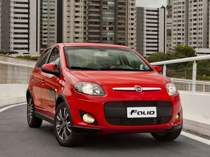 Авто обои Fiat Palio Hatchback 2011 